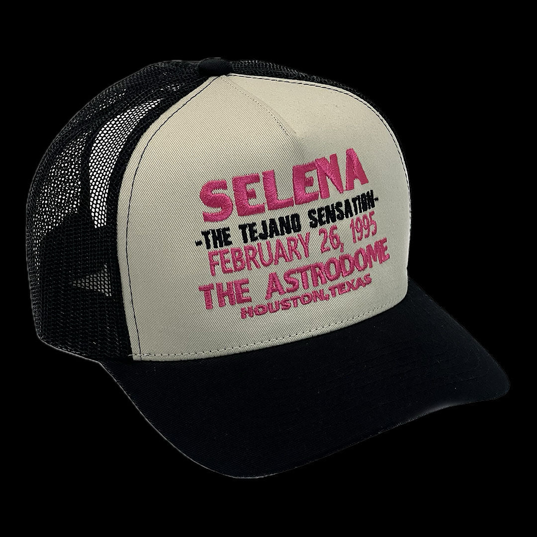 The “Como La Flor” Trucker